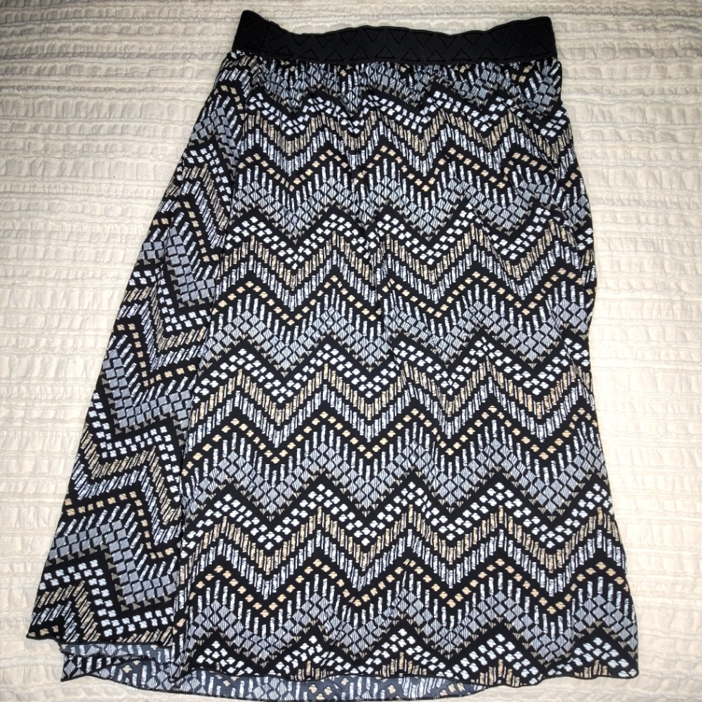 Women's Lularoe Jill skirt LARGE